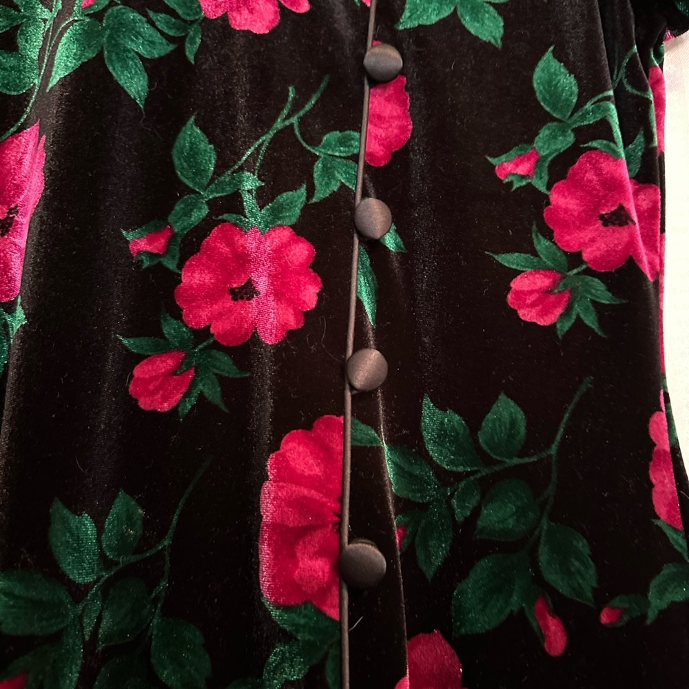 Maggy London Asian Style Velvet Dress - Picture 5 of 12